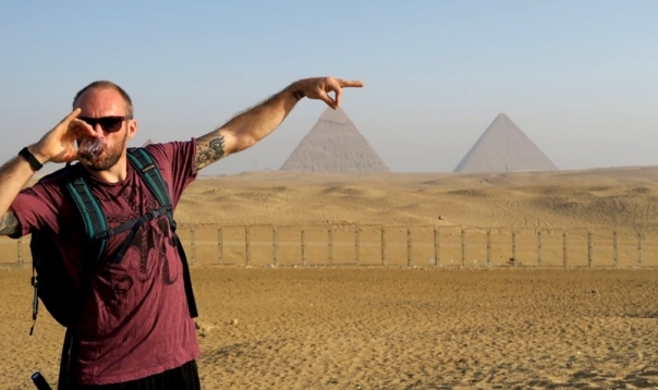 608438805-Pyramids-of-Giza